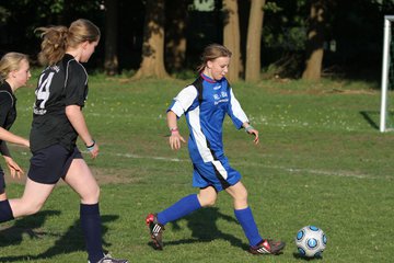 Album: wC-Jun am 11.5.11 - C-Juniorinnen FSG BraWie 08 vs. MTSV Olympia Neumnster : Ergebnis: 0:7